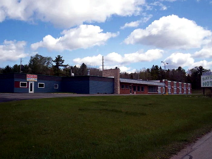 Bayside Hotel (Bayside Inn, The Surf) - Real Estate Listing Photo (newer photo)